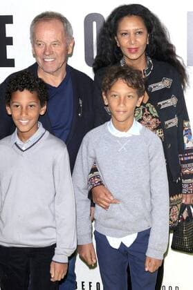 Wolfgang Puck mit Familie beim Screening des Dokumentarfilms Before The Flood im Bing Theater der LACMA. Los Angels, 24.10.2016 Foto:xD.xBedrosianx xFuturexImage