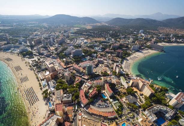 Spain, Balearic Islands, Mallorca, Palmanova and Torrenova, beaches and hotels  AMF05008