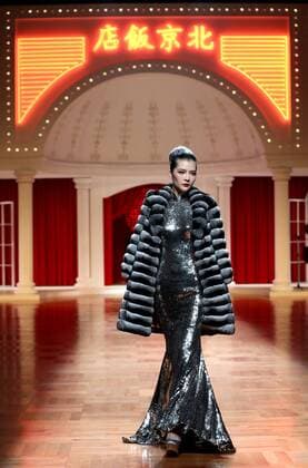 BEIJING, Oct. 25, 2016 -- A model presents a creation by designer Zhang Zhifeng at a haute couture show during the China Fashion Week in Beijing, capital of China, Oct. 25, 2016. The fashion week was held in Beijing from Oct. 25 to Nov. 2. ) (ry) CHINA-BEIJING-FASHION WEEK (CN) ChenxJianli 