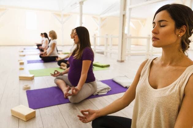 Prenatal yoga class model released Symbolfoto property released  ZEDF00351