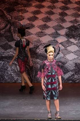 October 26, 2016 - Sao Paulo, Brazil - Model presents creation by Ronaldo Fraga, during the Sao Paulo Fashion Week, winter 2017 edition, this Wednesday , in Sao Paulo, Brazil. The parade was performed by transgender models. Sao Paulo Brazil - ZUMAl146 20161026_zaf_l146_001