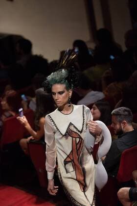 October 26, 2016 - Sao Paulo, Brazil - Model presents creation by Ronaldo Fraga, during the Sao Paulo Fashion Week, winter 2017 edition, this Wednesday , in Sao Paulo, Brazil. The parade was performed by transgender models. Sao Paulo Brazil - ZUMAl146 20161026_zaf_l146_010