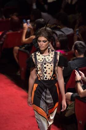 October 26, 2016 - Sao Paulo, Brazil - Model presents creation by Ronaldo Fraga, during the Sao Paulo Fashion Week, winter 2017 edition, this Wednesday , in Sao Paulo, Brazil. The parade was performed by transgender models. Sao Paulo Brazil - ZUMAl146 20161026_zaf_l146_020