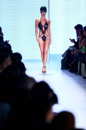 October 26, 2016 - Sao Paulo, Brazil - Model presents creation by Amir Slama, during the Sao Paulo Fashion Week, winter 2017 edition, this Wednesday , in Sao Paulo, Brazil. Sao Paulo Brazil - ZUMAl146 20161026_zaf_l146_064
