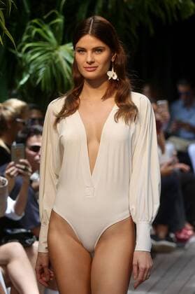 SAO PAULO, Oct. 26, 2016 -- A model presents a creation of Agua de Coco s collection during Sao Paulo Fashion Week in Sao Paulo, Brazil on Oct. 26, 2016. ) (cyc) BRAZIL-SAO PAULO-FASHION WEEK RahelxPatrasso 