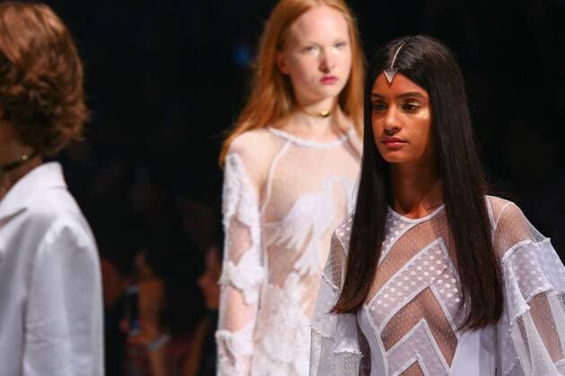 October 27, 2016 - Sao Paulo, Brazil - Model presents creation by Helo Rocha, during the Sao Paulo Fashion Week, winter 2017 edition, this Thursday , in Sao Paulo, Brazil. Sao Paulo Brazil - ZUMAl146 20161027_zaf_l146_009