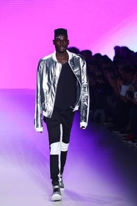 October 27, 2016 - Sao Paulo, Brazil - Model presents creation by Ratier, during the Sao Paulo Fashion Week, winter 2017 edition, this Thursday , in Sao Paulo, Brazil. Sao Paulo Brazil - ZUMAl146 20161027_zaf_l146_066