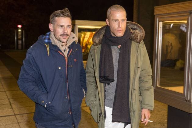 Klaas Heufer-Umlauf und Benjamin von Stuckrad-Barre bei der Premiere der Musik-Dokumentation Oasis: Supersonic im Kino International. Berlin, 27.10.2016 Foto:xB.xKriemannx xFuturexImage