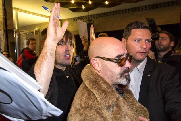 Liam Gallagher und Paul Bonehead Arthurs Filmpremiere von Oasis:Supersonic mit Liam Gallagher im Berliner Kino International am 27. Oktober 2016 Foto:xB.xKriemannx xFuturexImage