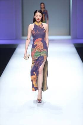 October 28, 2016 - Beijing, Beijing, China - A model presents a creation of Rabbit-Warm at China Fashion Week in Beijing on October 28th, 2016. Beijing China  - ZUMAs145 20161028_zaa_s145_108