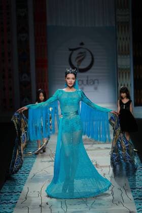 BEIJING, CHINA - OCTOBER 28: A model showcases designs on the runway at TaoLouLan by Tao Tao collection during the Mercedes-Benz China Fashion Week Spring Summer 2017 at the Banquet Hall of Beijing Hotel on October 28, 2016 in Beijing, China.  CFP494552897