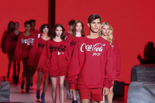 October 28, 2016 - Sao Paulo, Brazil - Model presents creation by Coca Cola Jeans, during the Sao Paulo Fashion Week, winter 2017 edition, this Friday , in Sao Paulo, Brazil. Sao Paulo Brazil - ZUMAl146 20161028_zaf_l146_034