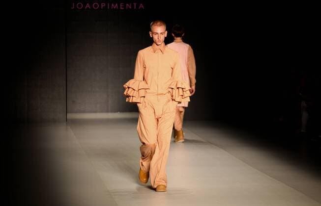 Sao Paulo Fashion Week - John Pepper SÃO PAULO, SP - 28.10.2016: SPFW N42 - stylist show John Pepper during São Paulo Fashion Week (SPFW) Trans N42 held in Ibirapuera Hall in São Paulo, SP. x1222263x  RicardoxMoreira