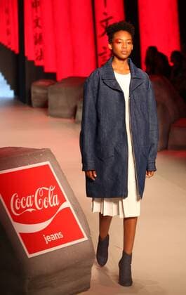 SÃO PAULO, SP - 28.10.2016: SPFW N42 - Parade of Coca Cola Brand Jeans during São Paulo Fashion Week (SPFW) Trans N42 held in Ibirapuera Hall in São Paulo, SP. x1222362x  RicardoxMoreira