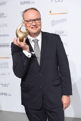 Themen der Woche Bilder des Tages Golde Henne - Preisträger Oliver Welke Goldene Henne 2016 in der Leipziger Messe in Leipzig am 28.10.2016 - Preisträger