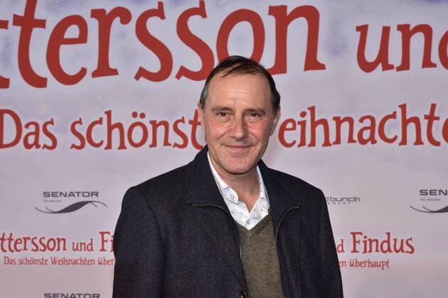 Schauspieler Stefan Kurt posiert am 29.10.2016 in Köln bei der Premiere des Films Pettersson und Findus - Das schönste Weihnachten überhaupt im Cinedom in Köln.