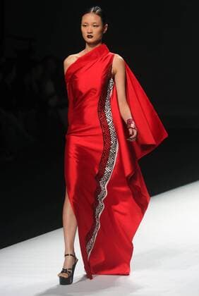 Chinese and European models wear clothing from the Maryma 2017 collection during China s international fashion week in Beijing on October 29, 2016. Chinese fashion designers are becoming an international force with both European and American fashion houses looking at the new, fresh Chinese clothing-minds as potential partners in future clothing brands.  PEK2016102945 STEPHENxSHAVER