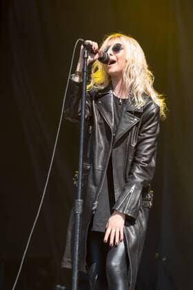 October 29, 2016 - New Orleans, Louisiana, U.S - TAYLOR MOMSEN of The Pretty Reckless performs live at the Voodoo Music + Arts Experience in New Orleans, Louisiana New Orleans U.S. - ZUMAs135 20161029_zap_s135_014