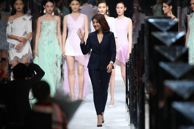 October 30, 2016 - Beijing, Beijing, China - Beijing,CHINA-October 30 2016: (EDITORIAL USE ONLY. CHINA OUT) ..Models present creations of Zoul at the China Fashion Week in Beijing, October 30th, 2016. Beijing China  - ZUMAs145 20161030_zaa_s145_030