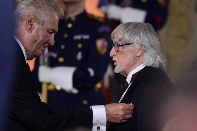 Czech President Milos Zeman, left, bestowed state decorations on personalities, some of them in memoriam, on Friday, October 28, in Prague, Czech Republic, on the occasion of the national holiday marking the establishment of the independent Czechoslovak state in 1918. Juraj Jakubisko receives the Medals of Merit for contribution to the state in the field of art. (CTKxPhoto RomanxVondrous) CTKPhotoP201610281047301  _VND3942