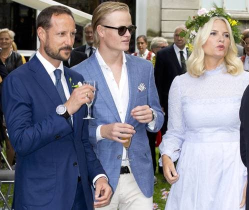 23-06-2016 Trondheim Norwegian Royal family during the visit at the Bispegaarden in Trondheim as part of the Jubilee tour 2016. King Harald and Queen Sonja Princess Mette Marit and Prince Haakon and Princess Ingrid Alexandra and Prince Sverre Magnus and Marius Borg Hoiby Princess Martha Louise and Maud Angelica and Leah Isadora and Emma Tallulah  Copyright: PPEx