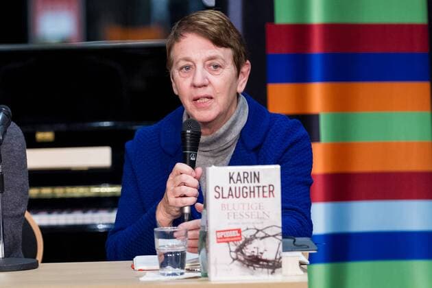 Margarete von Schwarzkopf bei der Buchpremiere bei der Mayersche mit dem Roman Blutige Fesseln am 31.10.2016 in Köln. Buchpremiere bei der Mayersche mit dem Roman Blutige Fesseln in Köln