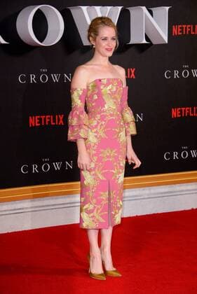 . 01 11 2016. London, United Kingdom. Claire Foy attends The Crown TV series premiere.  xChrisxJosephx xi-Imagesx IIM-13723-0021