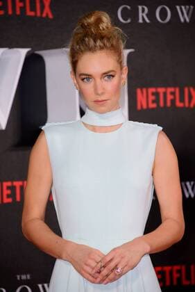 . 01 11 2016. London, United Kingdom. Vanessa Kirby attends The Crown TV series premiere.  xChrisxJosephx xi-Imagesx IIM-13723-0059