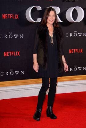 . 01 11 2016. London, United Kingdom. Amanda Donohoe attends The Crown TV series premiere.  xChrisxJosephx xi-Imagesx IIM-13723-0056