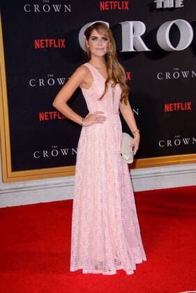 . 01 11 2016. London, United Kingdom. Gemma Oaten attends The Crown TV series premiere.  xChrisxJosephx xi-Imagesx IIM-13723-0070