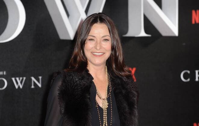November 1, 2016 - London, England, United Kingdom - Amanda Donohoe attends the world premiere of The Crown at Odeon Leciester Square. London United Kingdom - ZUMAs147 20161101_zap_s147_073