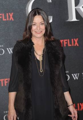 November 1, 2016 - London, England, United Kingdom - Amanda Donohoe attends the world premiere of The Crown at Odeon Leciester Square. London United Kingdom - ZUMAs147 20161101_zap_s147_072