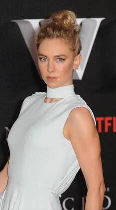 November 1, 2016 - London, England, United Kingdom - Vanessa Kirby attends the world premiere of The Crown at Odeon Leciester Square. London United Kingdom - ZUMAs147 20161101_zap_s147_041