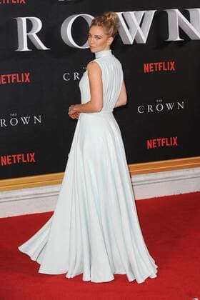 November 1, 2016 - London, England, United Kingdom - Vanessa Kirby attends the world premiere of The Crown at Odeon Leciester Square. London United Kingdom - ZUMAs147 20161101_zap_s147_036