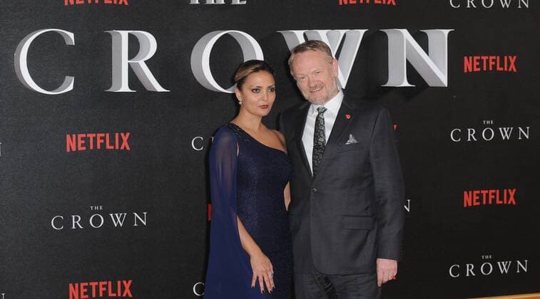 November 1, 2016 - London, England, United Kingdom - Jared Harris attends the world premiere of The Crown at Odeon Leciester Square. London United Kingdom - ZUMAs147 20161101_zap_s147_003