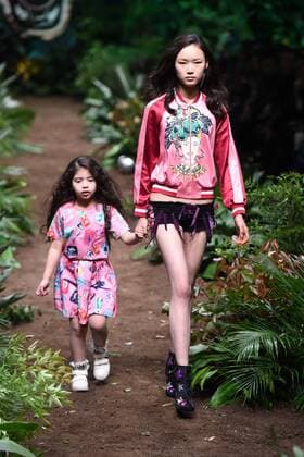 October 31, 2016 - Beijing, Beijing, China - Beijing,CHINA-October 31st 2016: (EDITORIAL USE ONLY. CHINA OUT) Models present creations from Fiona Chen Exclusive collection during China Fashion Week in Beijing on October 31st, 2016. Beijing China  - ZUMAs145 20161031_zaa_s145_220