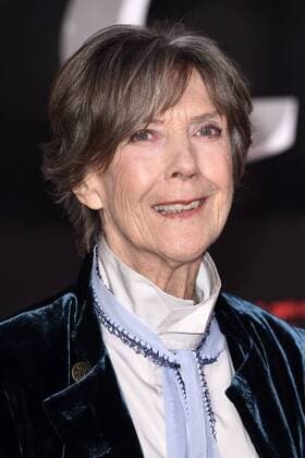 Eileen Atkins bei der Weltpremiere der Netflix TV-Serie The Crown im Odeon Leicester Square. London, 01.11.2016 Eileen Atkins  Foto:xS.xVasx xFuturexImage