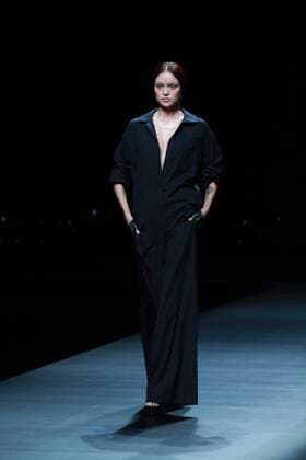 BEIJING, CHINA - NOVEMBER 01: A model showcases designs on the runway at AM.IXAM collection by Ma Ying during the Mercedes-Benz China Fashion Week Spring Summer 2017 at Banquet Hall of Beijing Hotel on November 1, 2016 in Beijing, China.  CFP494828328