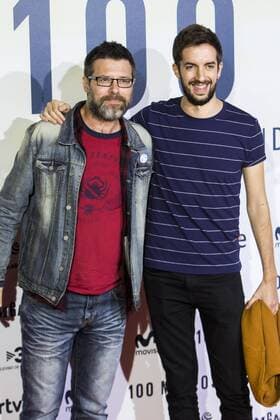 Queque and David Broncano during the premier of the film 100 METROS at Capitol Cinema in Madrid, Spain. November 02, 2016.  (20161102021)