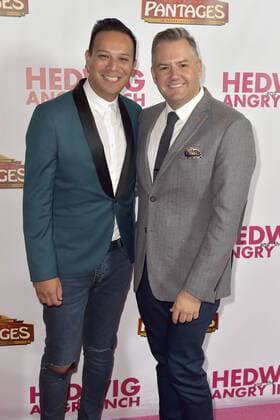 Salvador Camarena und Ross Mathews bei der Premiere des Kinofilms Hedwig and the Angry Inch im Hollywood Pantages Theatre. Los Angeles, 02.11.2016 Foto:xD.xStarbuckx xFuturexImage