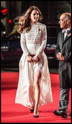 . 03 11 2016. London, United Kingdom. The Duchess of Cambridge arriving at A Street Cat Named Bob premiere in London. The Duchess of Cambridge arrives at the Curzon cinema in Mayfair, London for the premiere of the film A street cat named Bob in aid of the charity Action on Addiction of which she is a patron. ÔA Street Cat Named BobÕ tells the true story of the unlikely friendship between a young homeless busker, James Bowen, and the stray ginger cat who changes his life. The charity Action on Addiction brings help, hope and freedom to those living with addiction and those living with people who suffer problems of addiction. It is the UKÕs only charity working across the addiction field in treatment, professional education to honours degree level, support for families and children, research, and campaigns.  xi-Imagesx xPoolx IIM-13748-0032