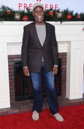 Filmpremiere Almost Christmas in Los Angeles November 3, 2016 - Westwood, CA, United States - 03 November 2016 - Westwood, California. Danny Glover. Premiere Of Universal s Almost Christmas held at Regency Village Theatre. Photo Credit: AdMedia Westwood United States - ZUMAa123 20161103_zaa_a123_091
