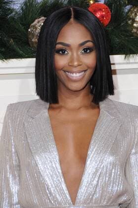 Filmpremiere Almost Christmas in Los Angeles November 3, 2016 - Westwood, CA, United States - 03 November 2016 - Westwood, California. Nafessa Williams. Premiere Of Universal s Almost Christmas held at Regency Village Theatre. Photo Credit: AdMedia Westwood United States - ZUMAa123 20161103_zaa_a123_127