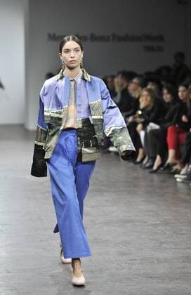 (161104) -- TBILISI, Nov. 4, 2016 -- A model presents a creation by Lako Bukia from Georgia during the Mercedes-Benz Fashion Week in Tbilisi, capital of Georgia, on Nov. 4, 2016. ) GEORGIA-TBILISI-FASHION WEEK KulumbegashvilixTamuna 