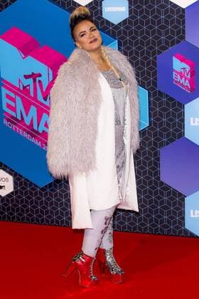 Eva Simons arrives at the MTV Europe Music Awards in Rotterdam, The Netherlands on November 6, 2016.  ROT20161106861 SVENxHOOGERHUIS