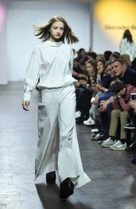 (161106) -- TBILISI, Nov. 6, 2016 -- A model presents a creation by Dalood from Georgia during the Mercedes-Benz Fashion Week in Tbilisi, capital of Georgia, on Nov. 6, 2016. ) GEORGIA-TBILISI-FASHION WEEK KulumbegashvilixTamuna 
