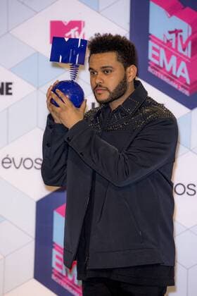The Weeknd arrives in the photo room during the MTV Europe Music Awards in Rotterdam, The Netherlands on November 6, 2016.  ROT20161106907 SVENxHOOGERHUIS