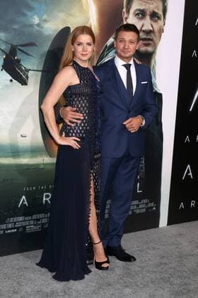 LOS ANGELES - NOV 6: Amy Adams, Jeremy Renner at the Arrival Premiere at Village Theater on November 6, 2016 in Westwood, CA  Copyright: xKathyxHutchinsx xIPAx