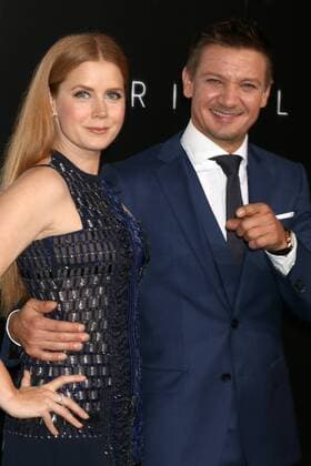 LOS ANGELES - NOV 6: Amy Adams, Jeremy Renner at the Arrival Premiere at Village Theater on November 6, 2016 in Westwood, CA  Copyright: xKathyxHutchinsx xIPAx
