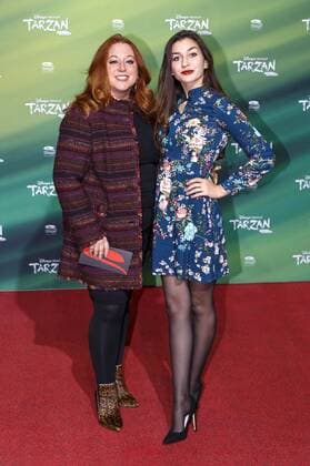 Rebecca Siemoneit-Barum mit Tochter Rachel bei der Premiere des Musicals Tarzan im Stage Metronom Theater. Oberhausen, 06.11.2016 Foto:xC.xHardtx xFuturexImage